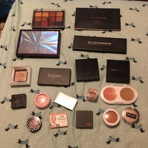 Makeup lot
